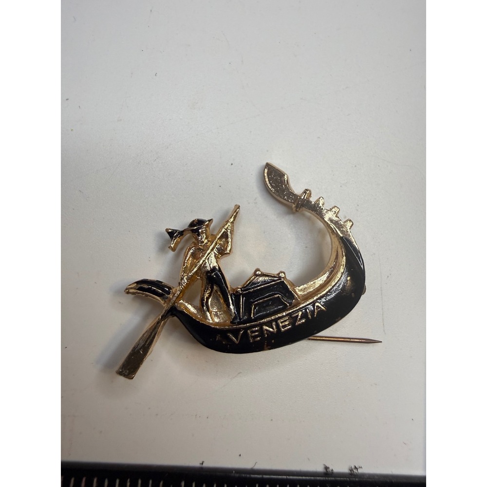 Venezia Gondola Brooch Gold Tone Black Enamel Venice Italy Souvenir Pin
